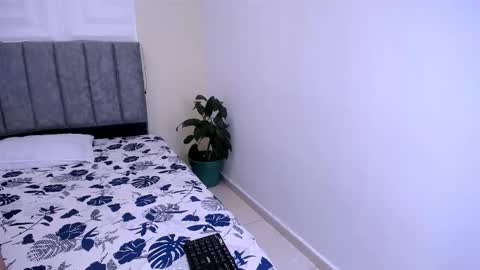 Snapshot of dina_mcry chatting on March 2, 4:14 pm DINA online show from March 2, 4:14 pm