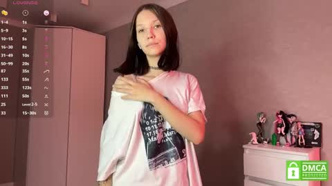 Amelia online show from May 1, 11:15 am