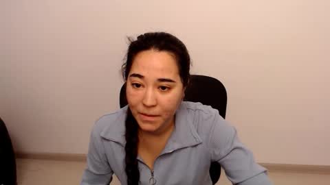 Snapshot of dinara_lov chatting on October 14, 8:59 am Dinara online show from October 14, 8:59 am