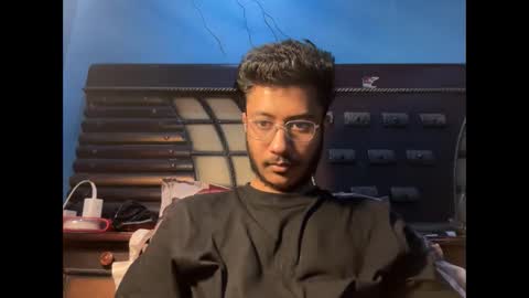Dinchain online show from April 18, 7:58 pm