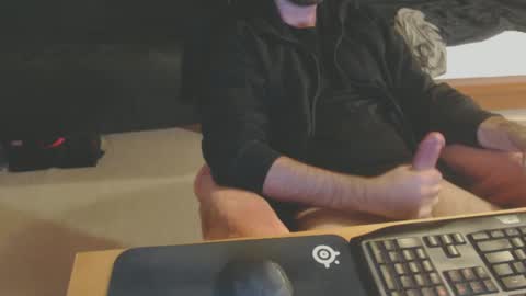 Snapshot of diogeneslive chatting on December 4, 12:30 am dye-AH-juh-neez online show from December 4, 12:30 am