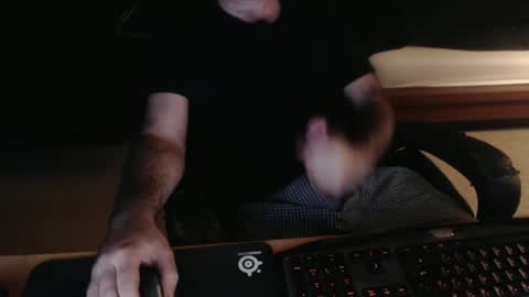 Snapshot of diogeneslive chatting on October 10, 1:37 am dye-AH-juh-neez online show from October 10, 1:37 am