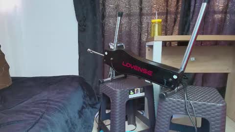 victoria online show from November 22, 12:37 pm