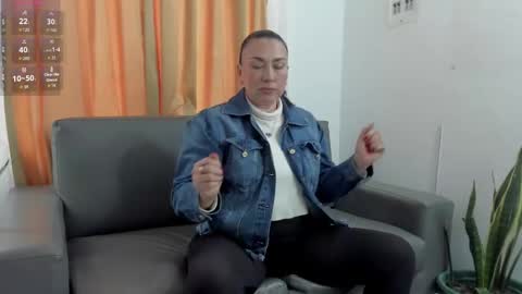 diosavera online show from October 4, 7:23 pm