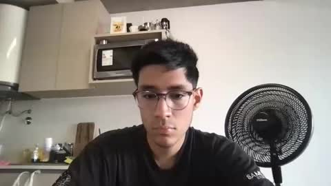 Snapshot of dioslatino chatting on November 27, 2:19 pm dioslatino online show from November 27, 2:19 pm