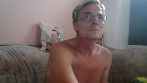 Snapshot of dirk6873 chatting on July 6, 11:18 am Adam Carla online show from July 6, 11:18 am