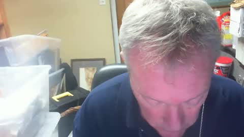 Snapshot of dirkpitt223 chatting on December 7, 7:21 pm DirtkPitt Fun guy working online show from December 7, 7:21 pm