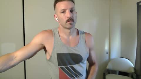 Snapshot of dirty_birdy_ chatting on May 19, 6:25 pm dirty_birdy_ online show from May 19, 6:25 pm