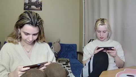 Snapshot of dirty_kiss69 chatting on February 19, 7:54 pm Dirty Kiss69 online show from February 19, 7:54 pm