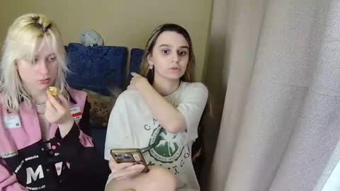 Snapshot of dirty_kiss69 chatting on March 1, 4:31 pm Dirty Kiss69 online show from March 1, 4:31 pm