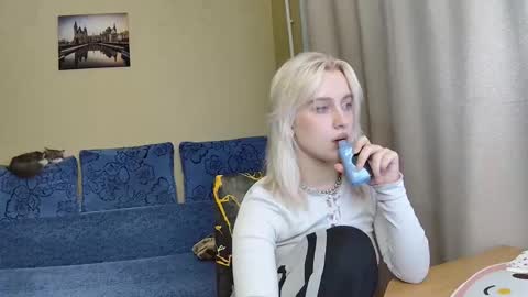 Dirty Kiss69 online show from March 5, 9:11 pm