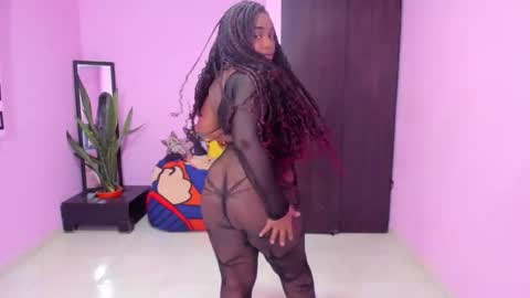 dirty_latin_squirts online show from October 1, 11:49 am