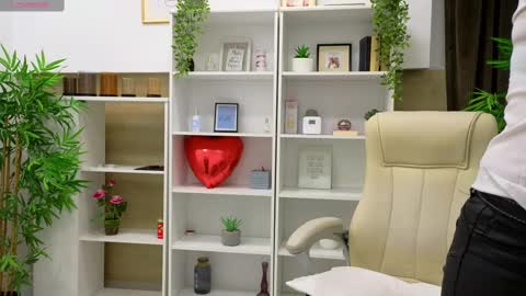 dirty_mature online show from February 20, 6:39 am