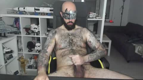 Robert online show from October 22, 5:02 pm