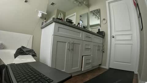 Snapshot of dirtygirldaisy chatting on February 11, 9:03 pm Daisy Love online show from February 11, 9:03 pm