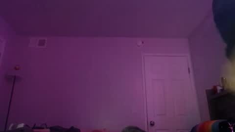 Snapshot of dirtygurl417898 chatting on November 19, 11:32 am dirtygurl417898 online show from November 19, 11:32 am