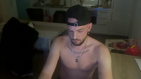 Snapshot of dirtylove25 chatting on May 20, 5:08 pm Dirtynight online show from May 20, 5:08 pm