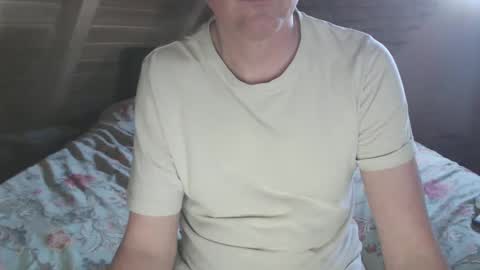 Snapshot of dirtynils0489 chatting on February 8, 12:28 pm Nils online show from February 8, 12:28 pm