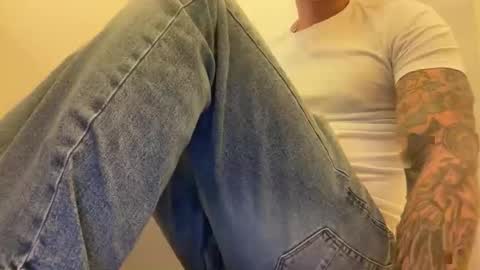 Snapshot of dirtyprettyboi chatting on February 6, 2:27 am buy tokens with link online show from February 6, 2:27 am