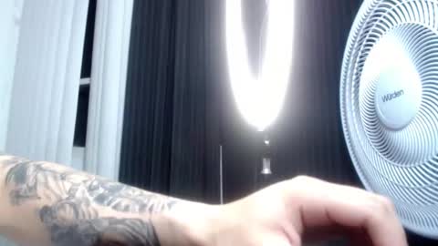 Snapshot of dirtysecrets1_ chatting on February 16, 2:51 am DIRTY SECREt online show from February 16, 2:51 am