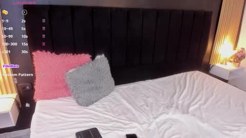 Soffie - Valentina - Yuya  Astro online show from March 1, 6:10 pm