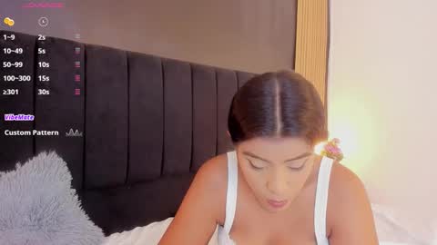 Soffie - Valentina - Yuya  Astro online show from March 24, 10:48 pm