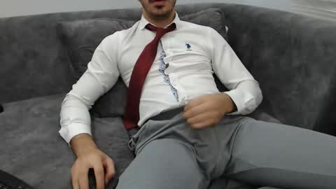 Snapshot of dirtyybooyy77 chatting on October 28, 12:03 am dirtyybooyy77 online show from October 28, 12:03 am