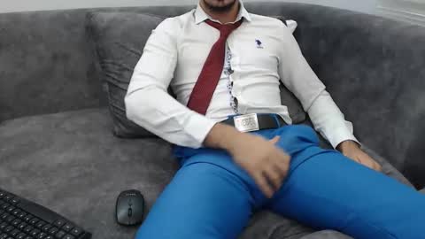 Snapshot of dirtyybooyy77 chatting on November 8, 11:03 pm dirtyybooyy77 online show from November 8, 11:03 pm