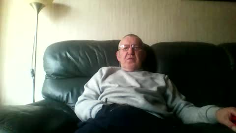 discovery63 online show from April 17, 12:30 pm