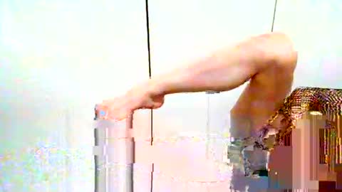 ELI online show from February 19, 3:06 am