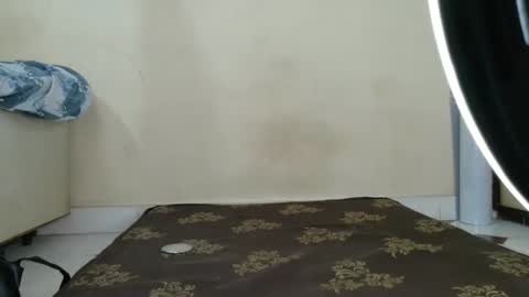 Snapshot of dishax26x chatting on February 13, 5:03 am dishax26x online show from February 13, 5:03 am