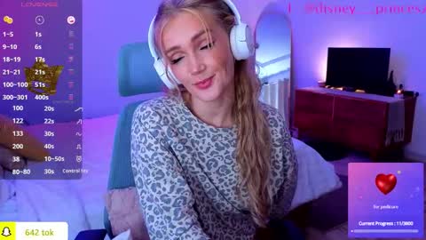 JASMINE online show from February 6, 11:46 am