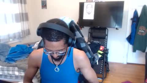 Snapshot of disr3sp3ctfully_dipp3d chatting on May 9, 3:06 pm Your Best Worst Nightmare online show from May 9, 3:06 pm