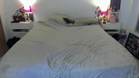 Lena online show from April 9, 2:22 am