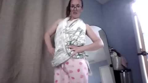 Ditzy Toodles online show from June 8, 4:57 am