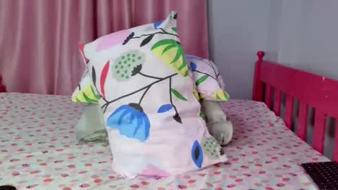 divalorah_ebony online show from April 7, 6:52 pm