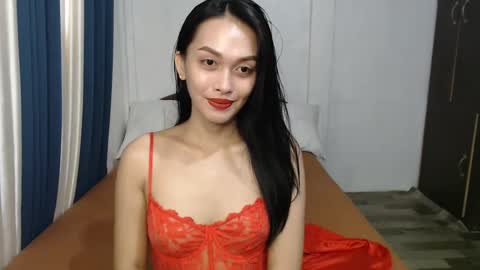 DIVINA online show from December 13, 4:11 am