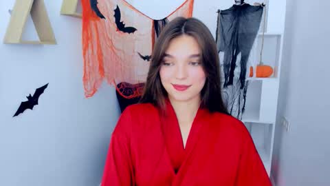 Hannah online show from October 22, 8:08 pm