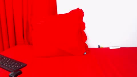 divinebooty93 online show from January 21, 10:41 am