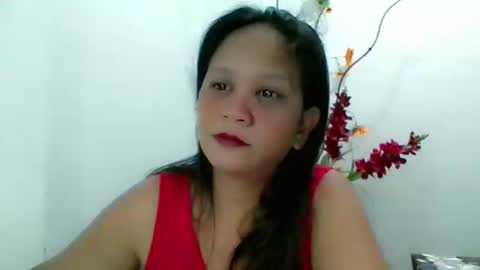 Snapshot of divinegrace10 chatting on December 8, 1:35 am     Divine Grace Close To Your Hear online show from December 8, 1:35 am