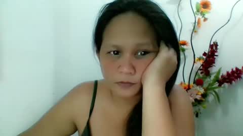 Snapshot of divinegrace10 chatting on December 11, 3:02 am     Divine Grace Close To Your Hear online show from December 11, 3:02 am