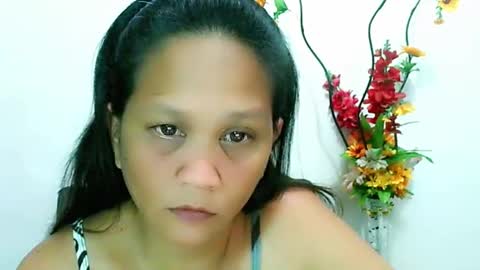 Snapshot of divinegrace10 chatting on January 5, 4:48 pm     Divine Grace Close To Your Hear online show from January 5, 4:48 pm