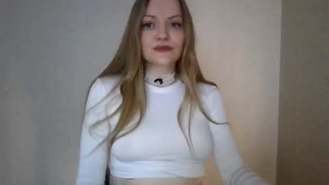 Snapshot of dixie_bangbang chatting on February 26, 1:54 pm dixie_bangbang online show from February 26, 1:54 pm