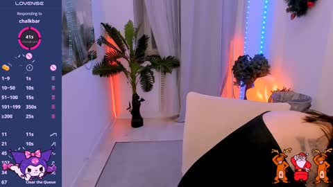 dixipixi_ online show from December 27, 5:42 am