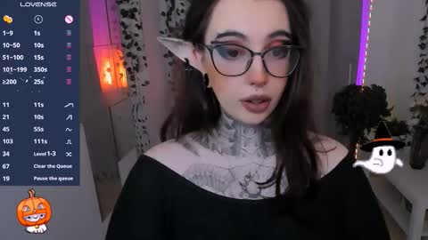 dixipixi_ online show from November 22, 5:50 am