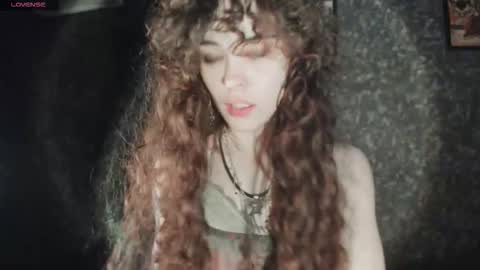 Dizer online show from November 26, 4:30 pm