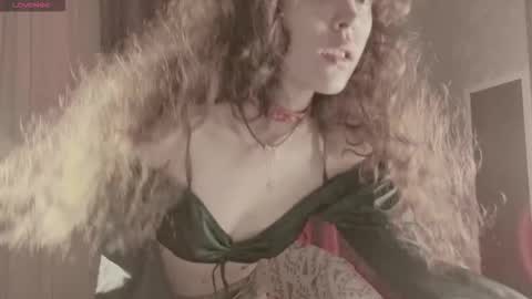 Snapshot of dizer_clop chatting on February 24, 8:51 pm Dizer online show from February 24, 8:51 pm