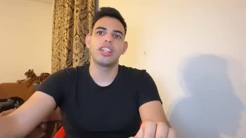 Snapshot of djonson_ chatting on October 7, 5:21 pm Djonson online show from October 7, 5:21 pm