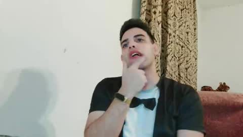 Snapshot of djonson_ chatting on October 12, 4:17 pm Djonson online show from October 12, 4:17 pm