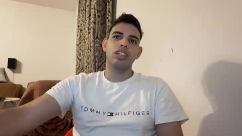 Snapshot of djonson_ chatting on October 26, 1:55 am Djonson online show from October 26, 1:55 am